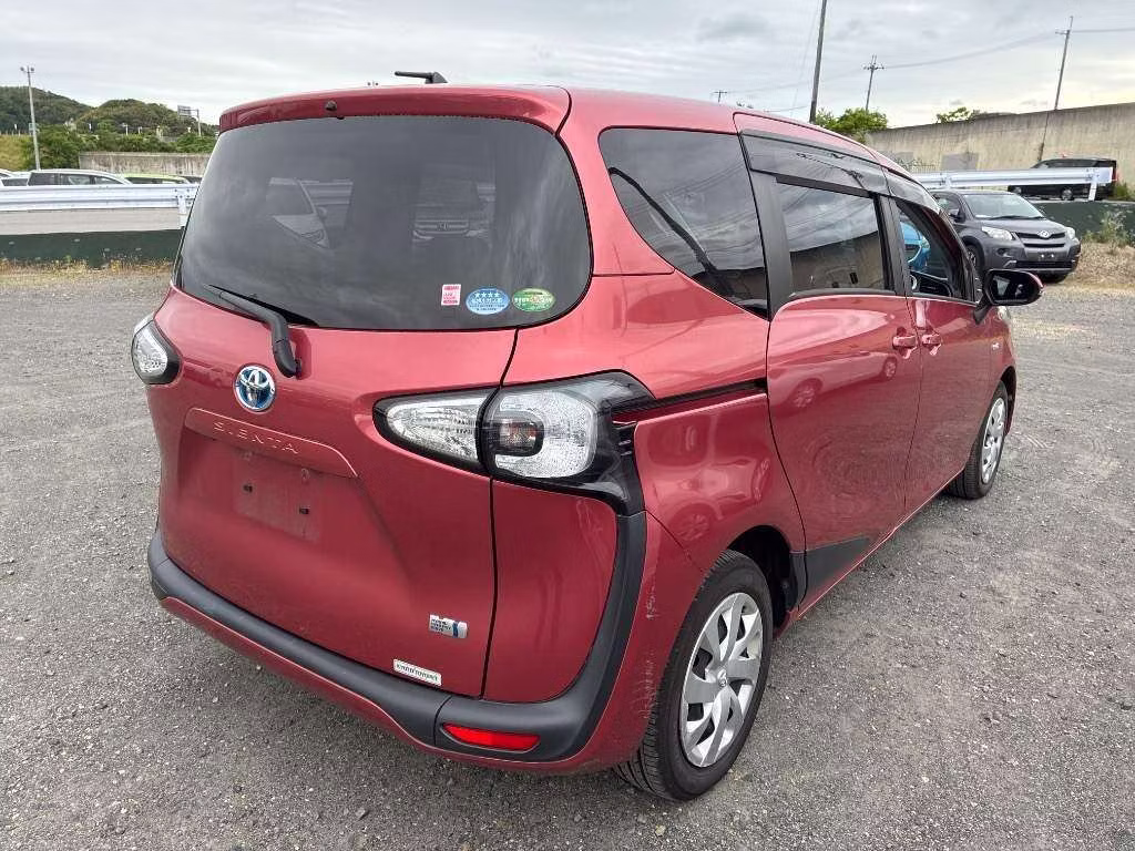 TOYOTA SIENTA