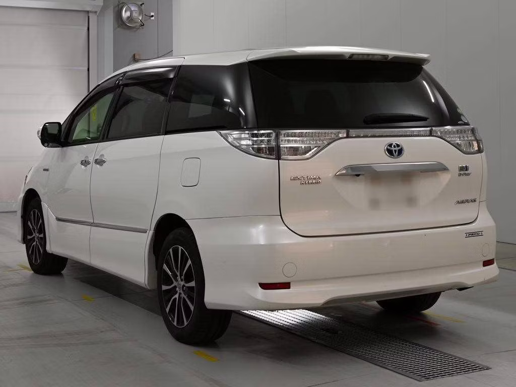 TOYOTA ESTIMA