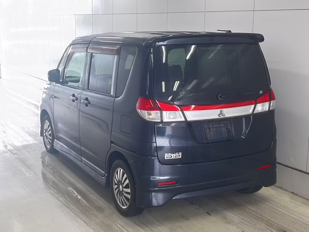 MITSUBISHI DELICA D:2
