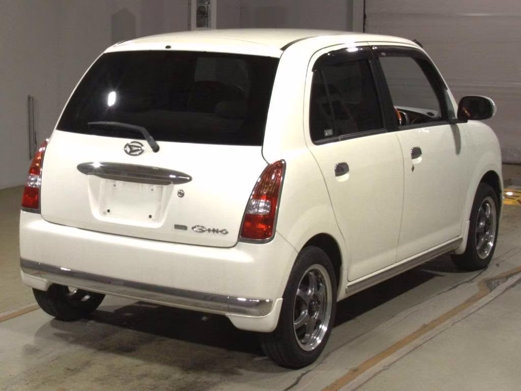 DAIHATSU MIRA GINO