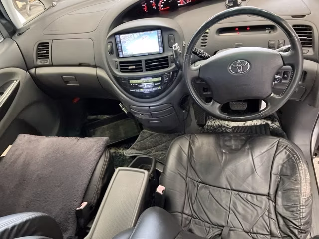 TOYOTA ESTIMA