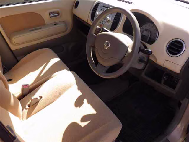 NISSAN MOCO