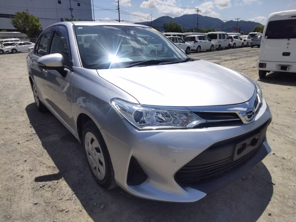 TOYOTA COROLLA AXIO