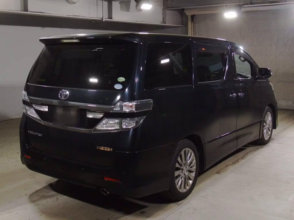 TOYOTA VELLFIRE