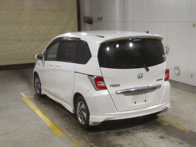 HONDA FREED