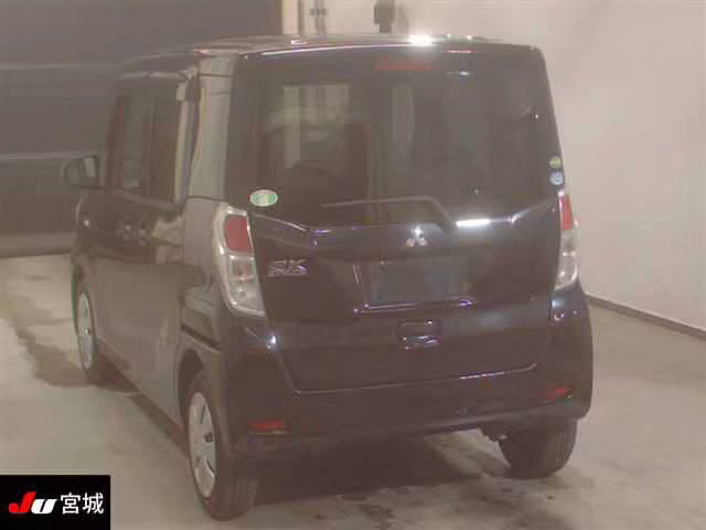 MITSUBISHI EK SPACE