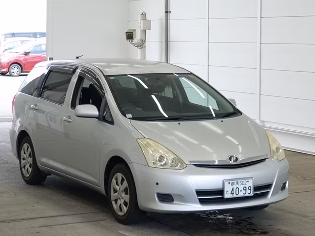 TOYOTA WISH