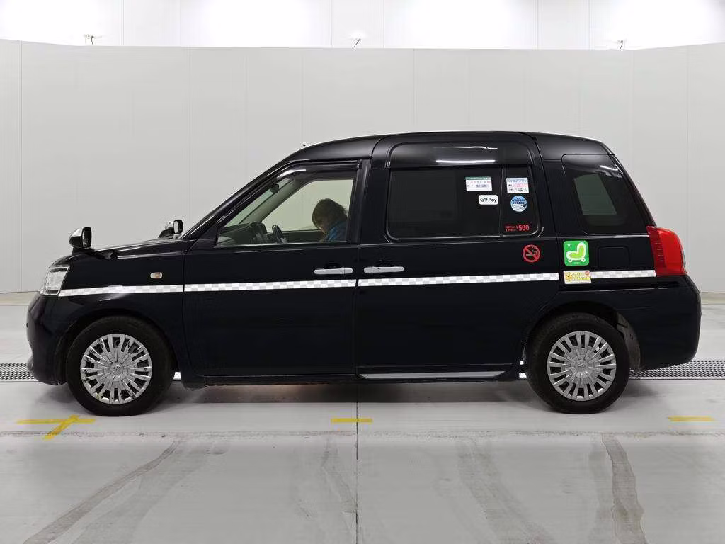 TOYOTA JPN TAXI