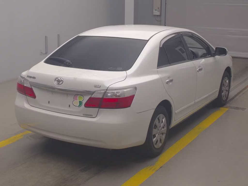 TOYOTA PREMIO