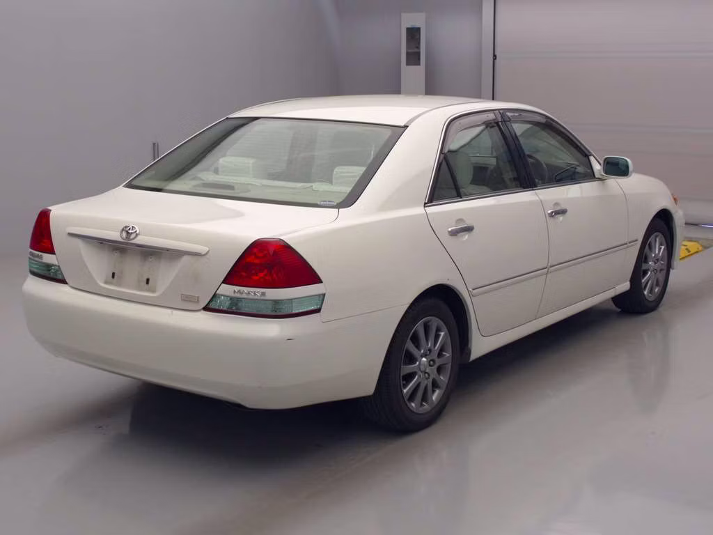 TOYOTA MARK II