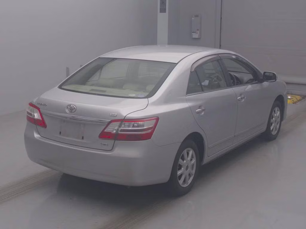 TOYOTA PREMIO