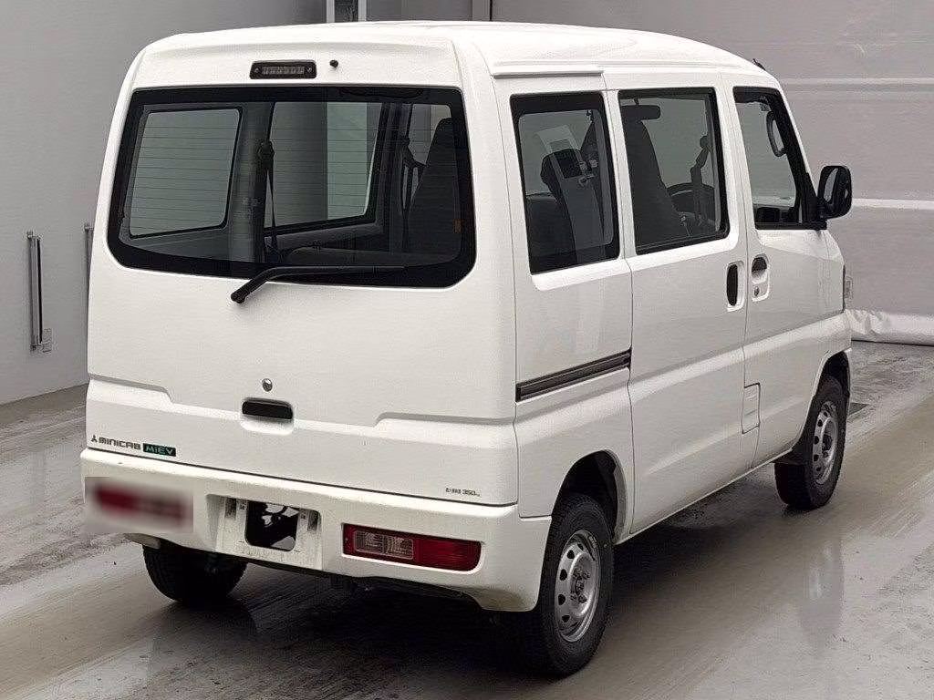 MITSUBISHI MINICAB MIEV