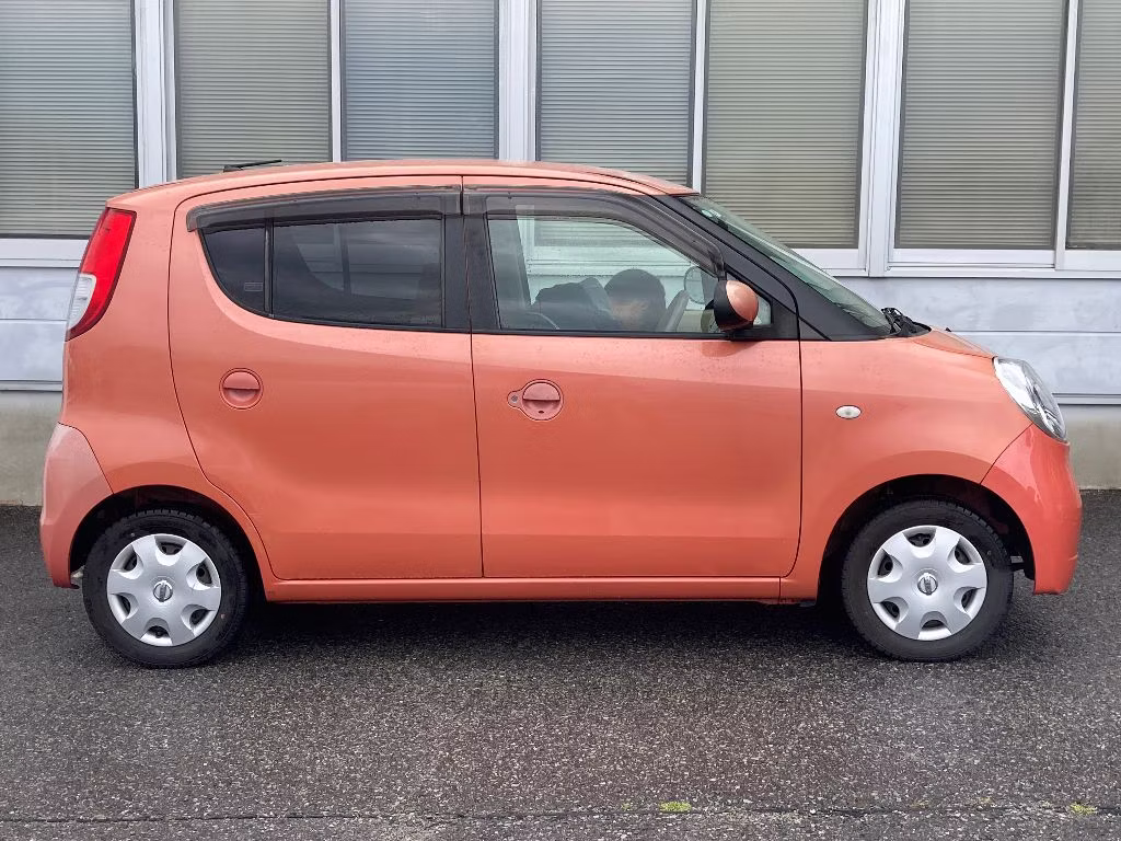 NISSAN MOCO