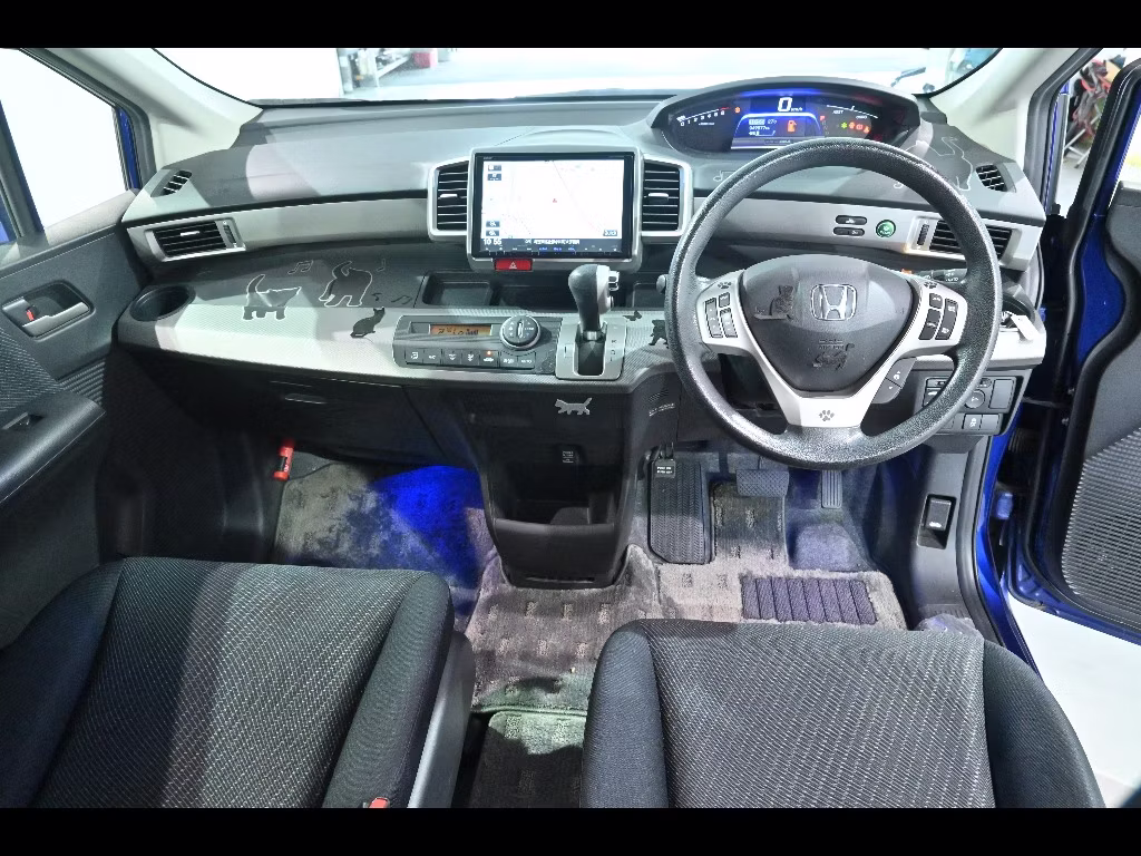 HONDA FREED