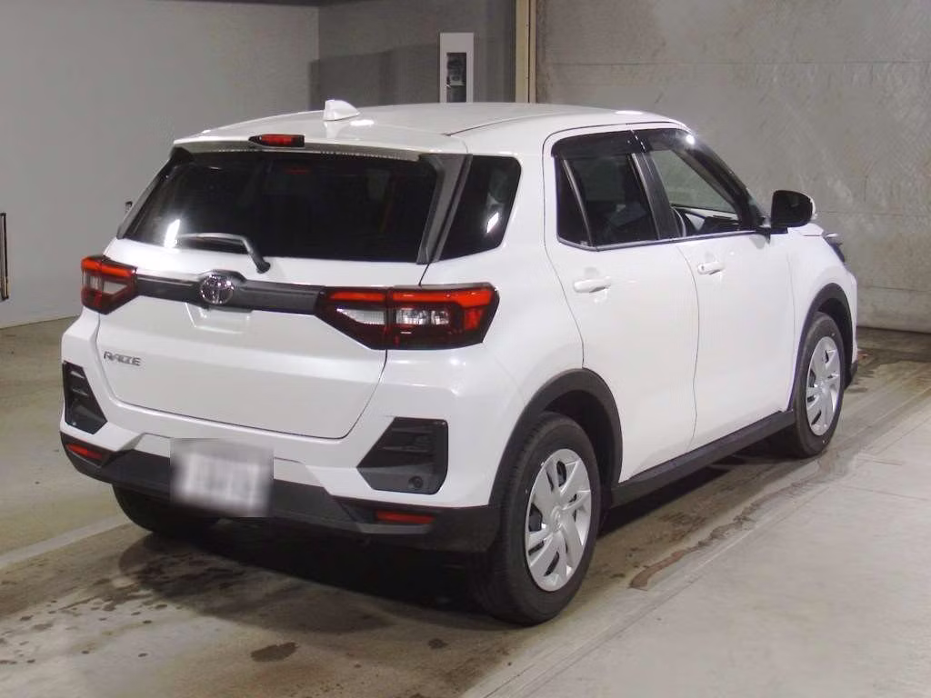 TOYOTA RAIZE