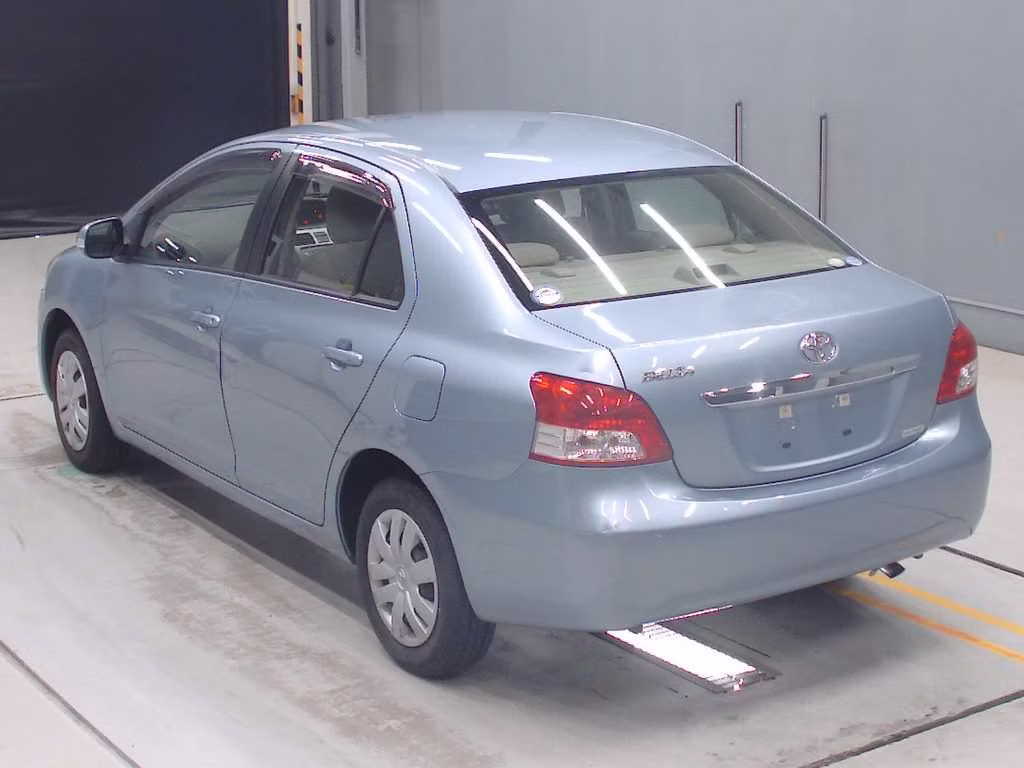 TOYOTA BELTA
