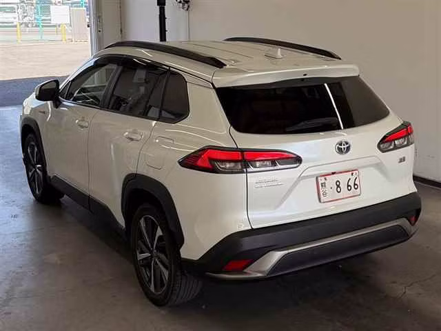 TOYOTA COROLLA CROSS