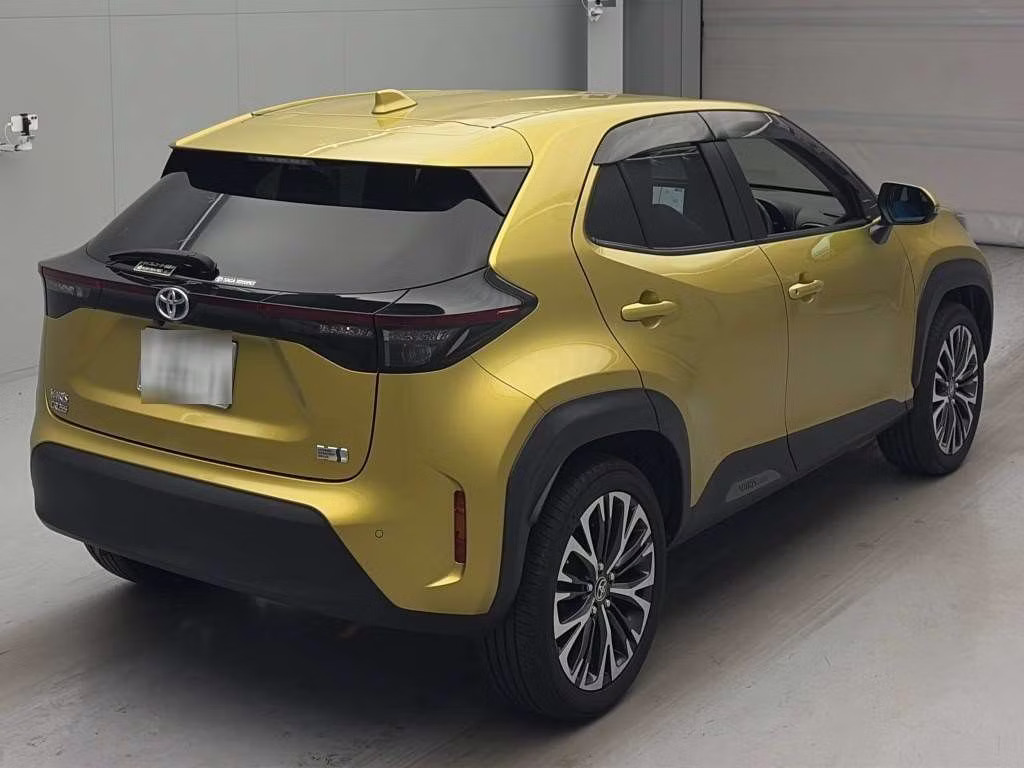 TOYOTA YARIS CROSS