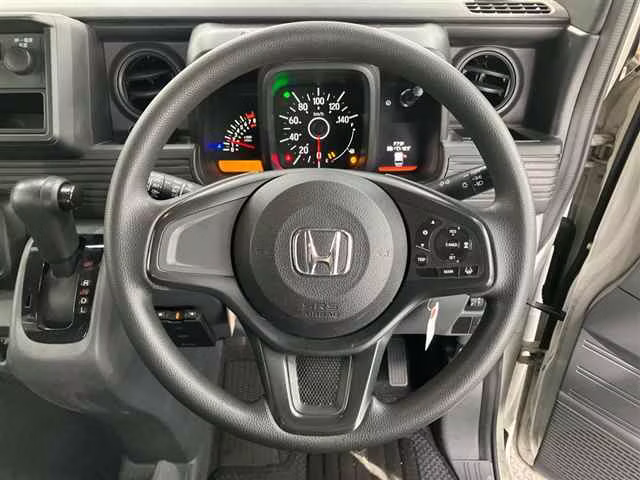 HONDA N-VAN