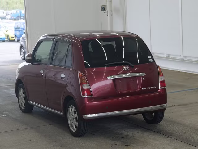DAIHATSU MIRA GINO