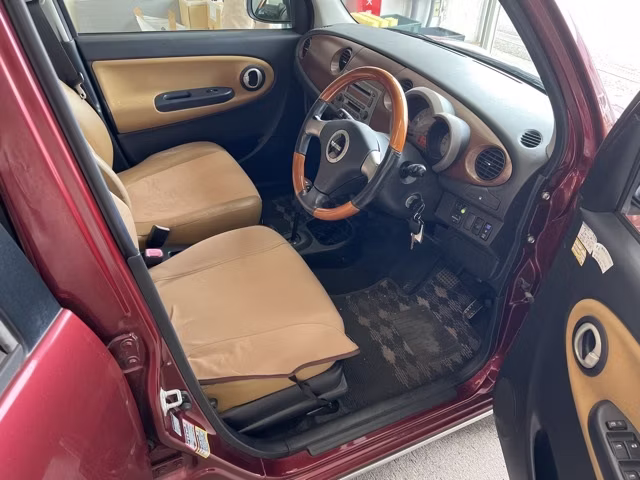 DAIHATSU MIRA GINO