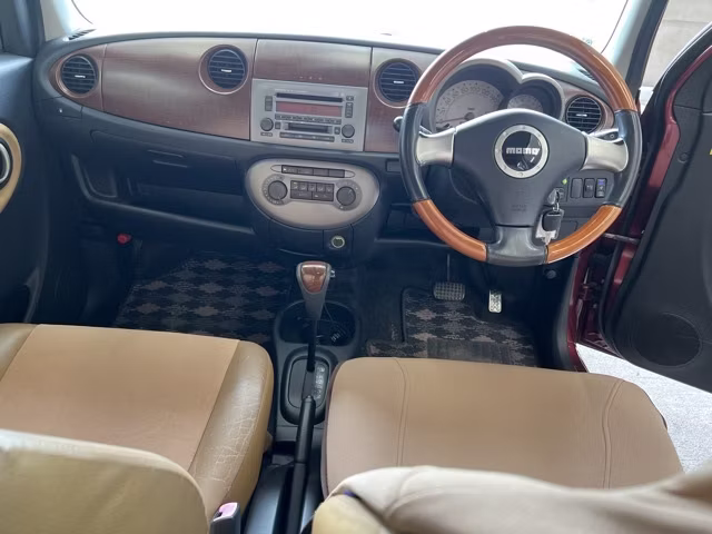 DAIHATSU MIRA GINO