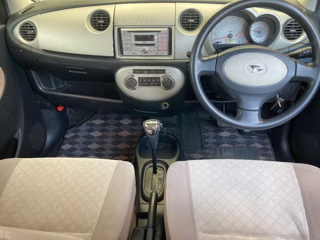 DAIHATSU MIRA GINO