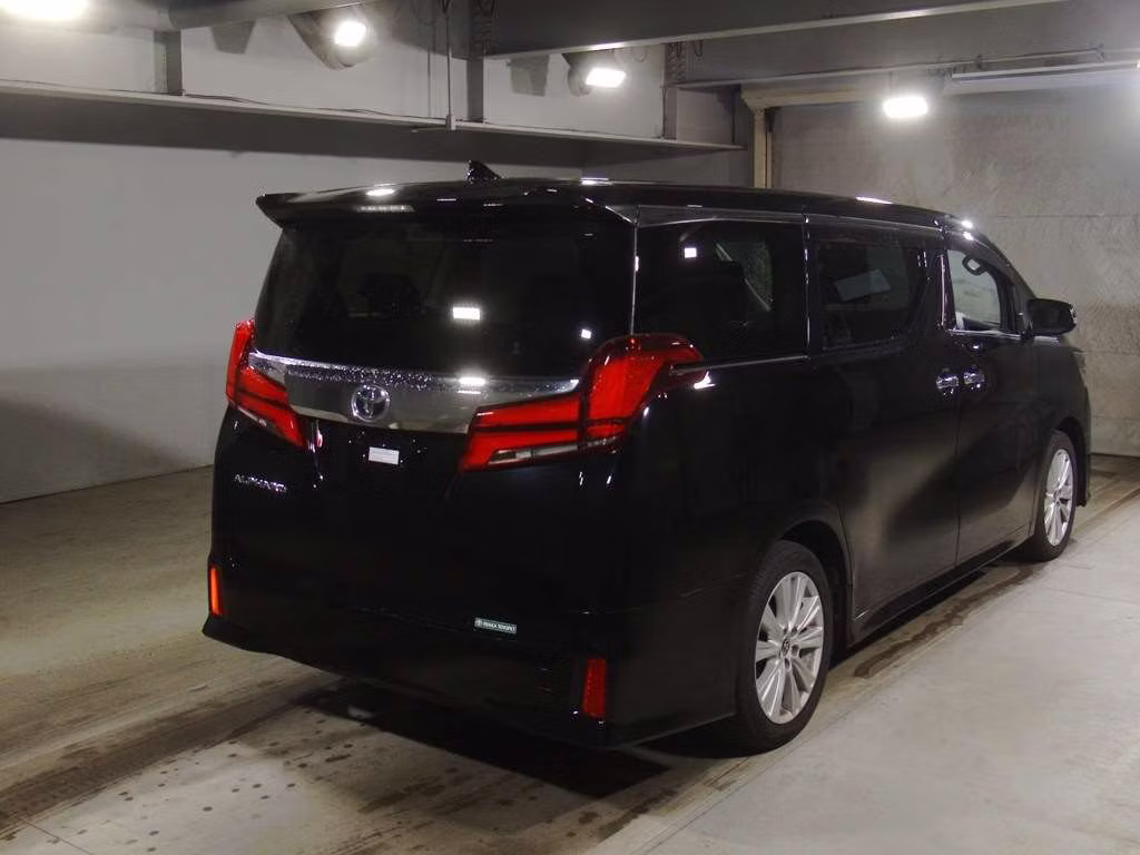 TOYOTA ALPHARD