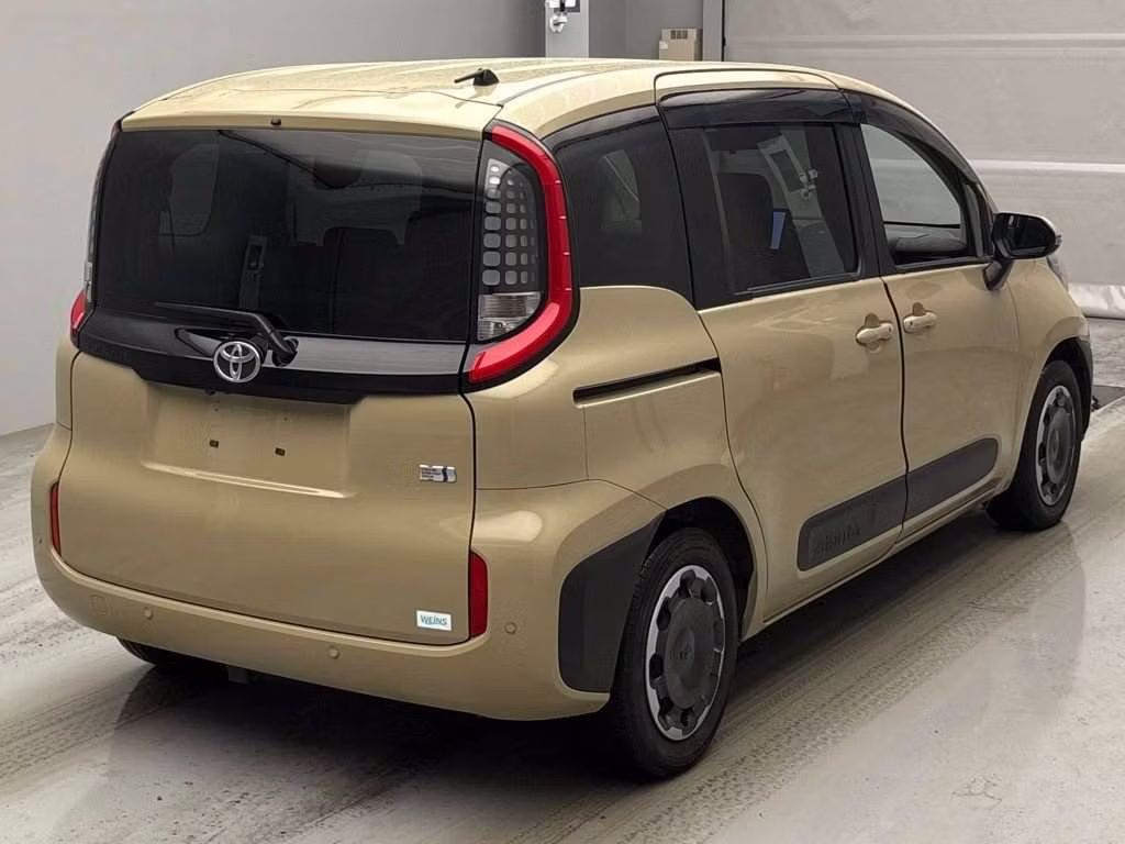 TOYOTA SIENTA