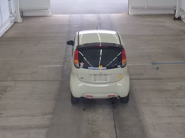 MITSUBISHI I