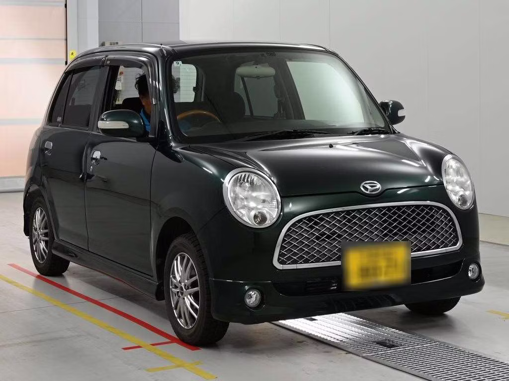 DAIHATSU MIRA GINO