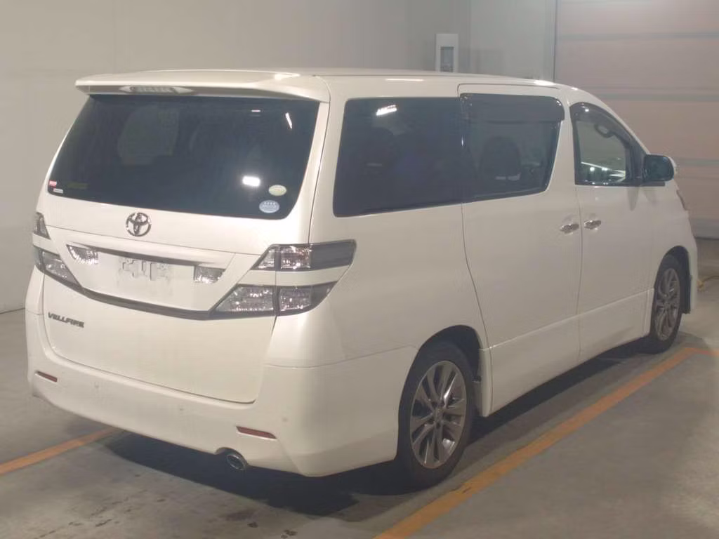 TOYOTA VELLFIRE