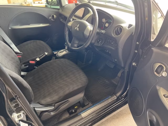 MITSUBISHI I-MIEV