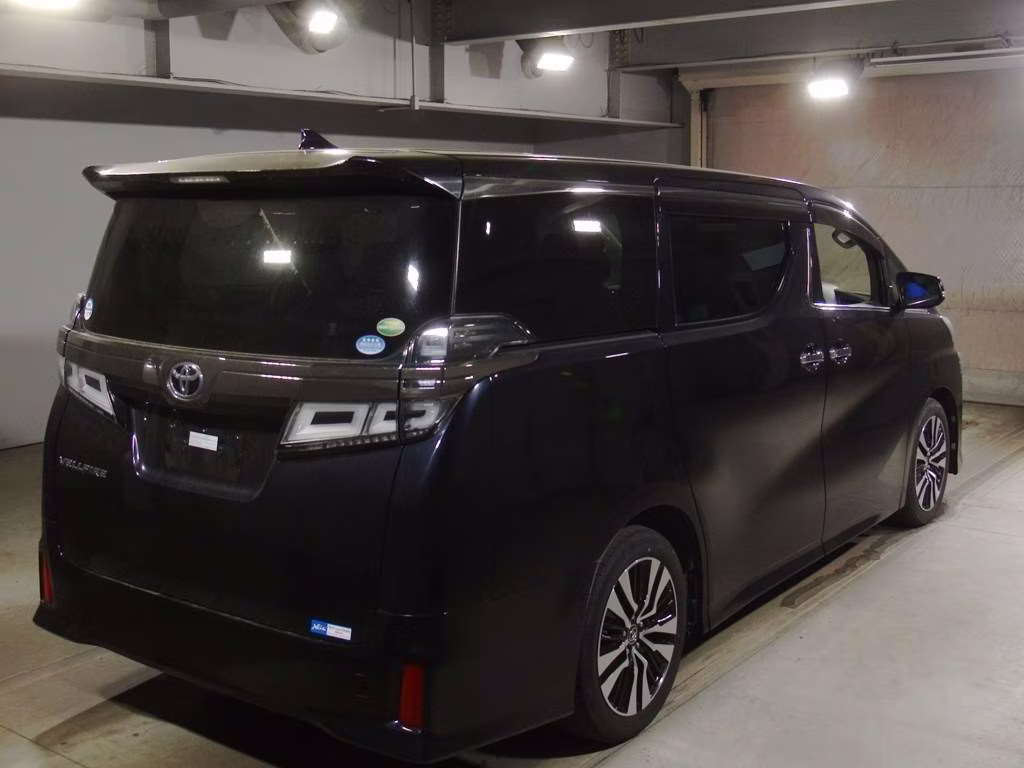 TOYOTA VELLFIRE