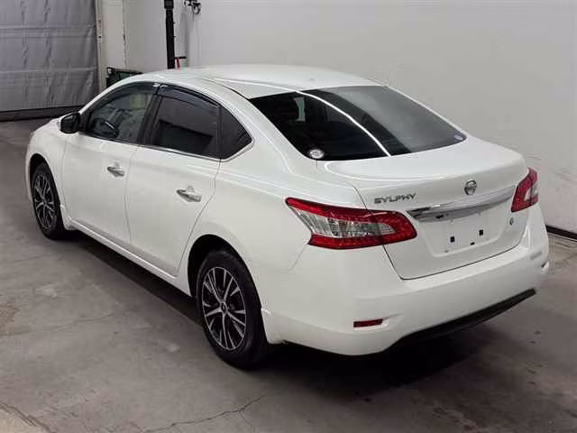 NISSAN SYLPHY