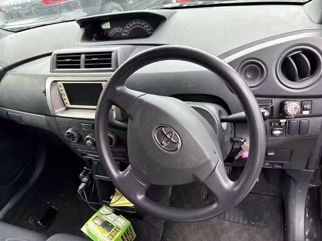TOYOTA BB