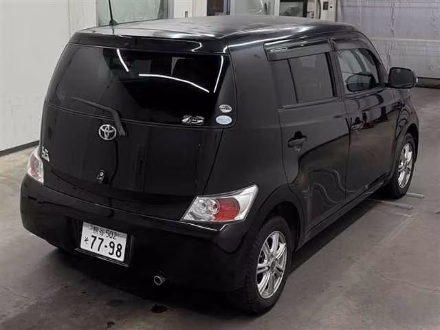 TOYOTA BB