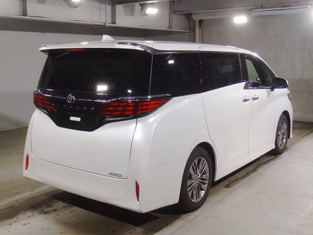 TOYOTA ALPHARD
