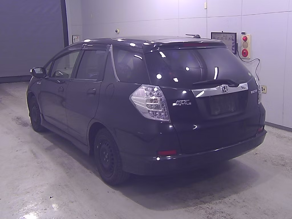 HONDA FIT SHUTTLE