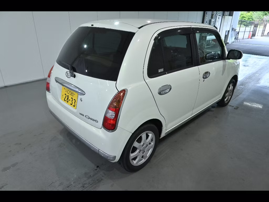 DAIHATSU MIRA GINO