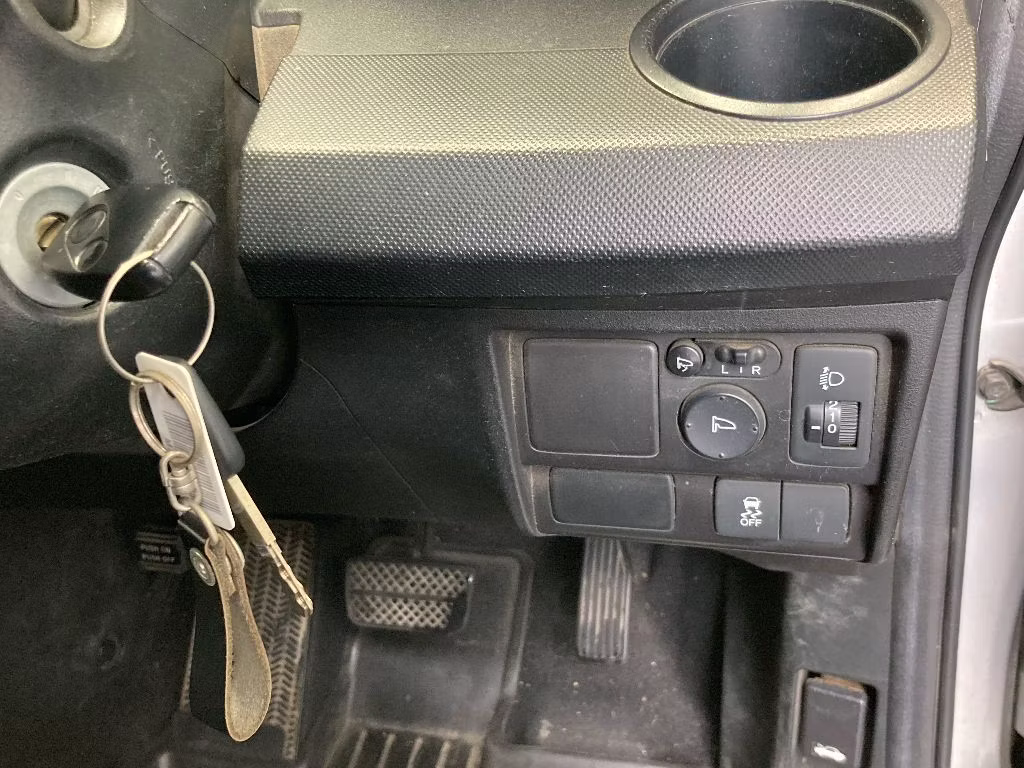 HONDA FREED SPIKE