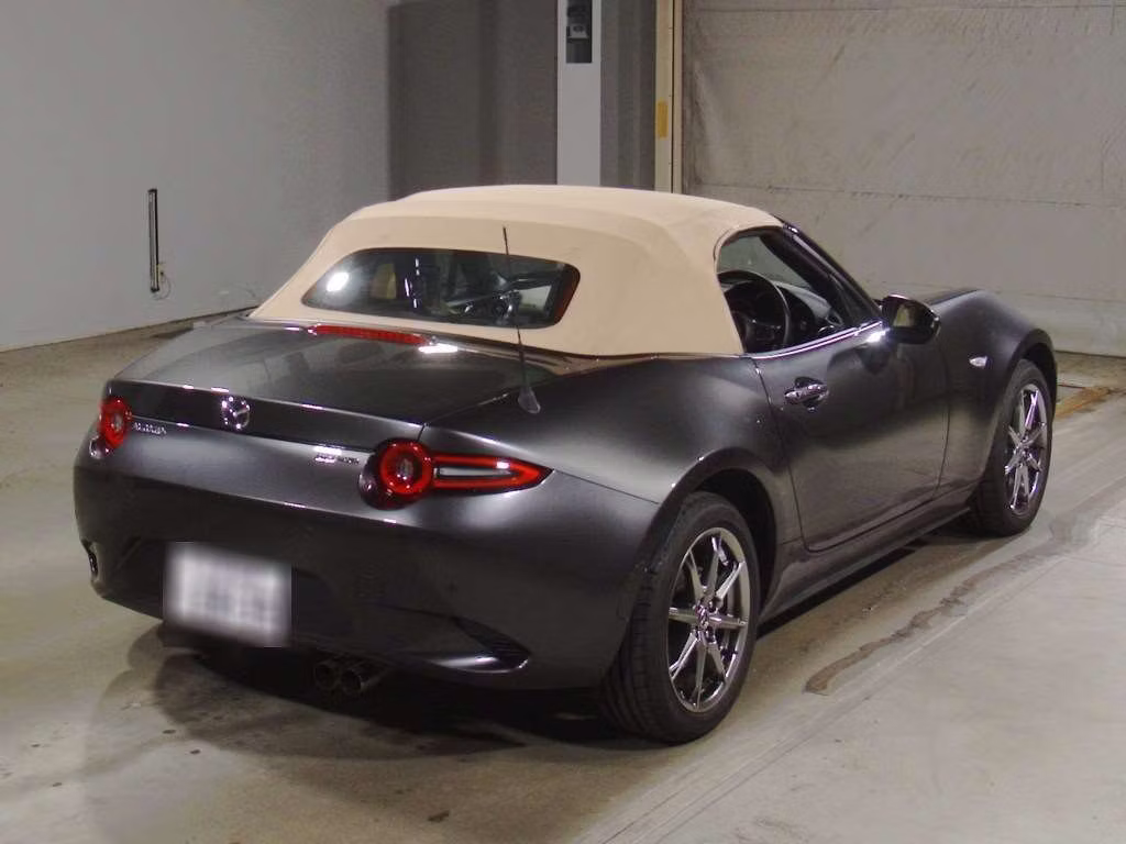 MAZDA ROADSTER