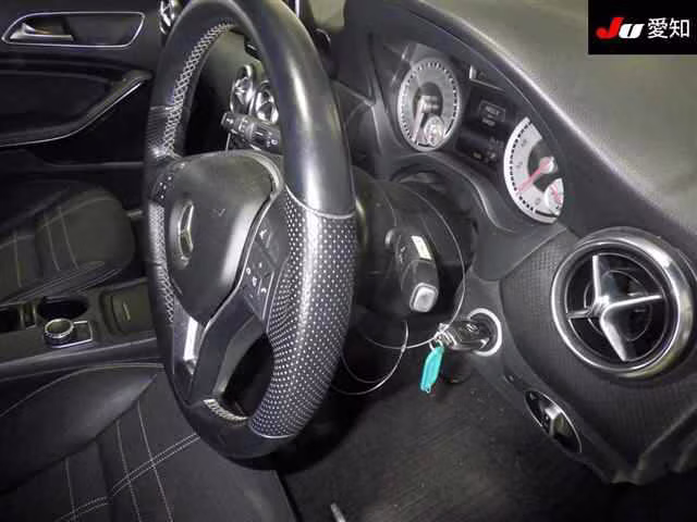 MERCEDES-BENZ A-CLASS