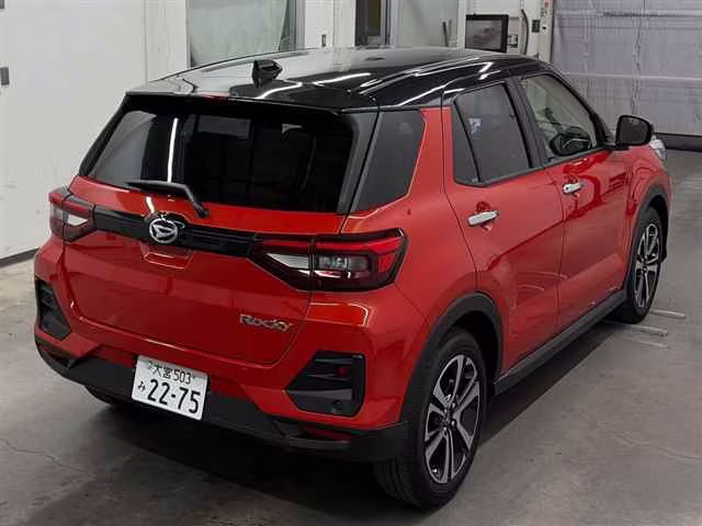 DAIHATSU ROCKY