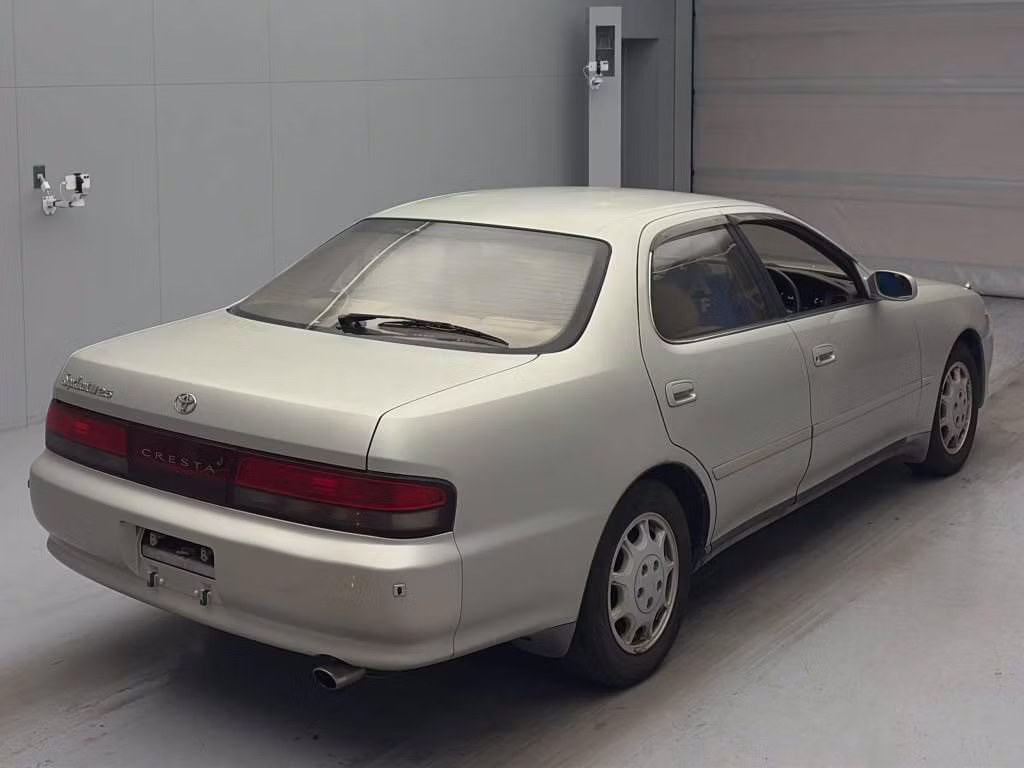 TOYOTA CRESTA