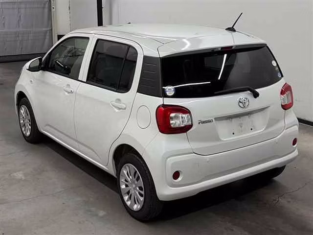 TOYOTA PASSO