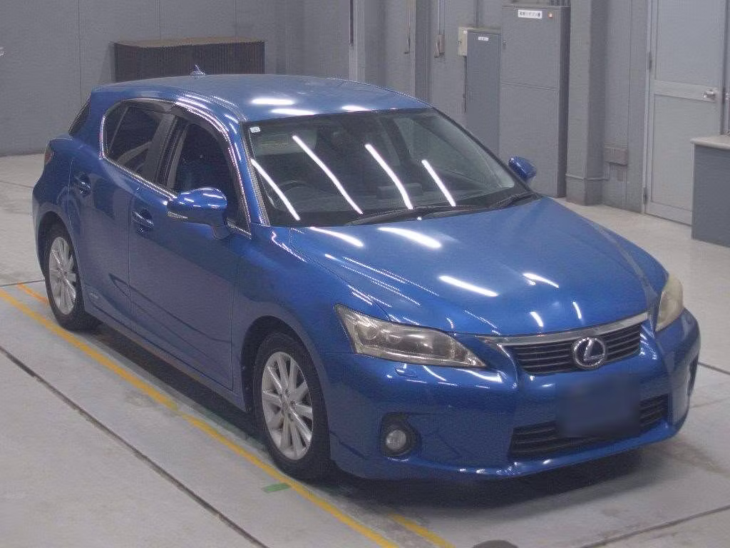LEXUS CT200H