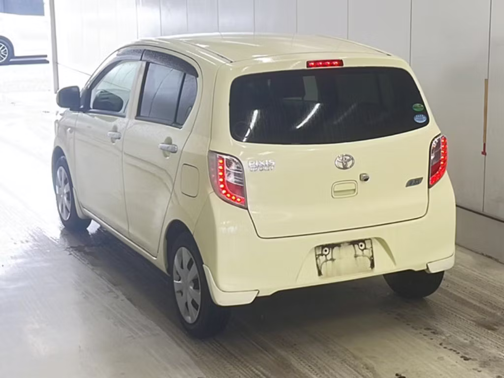 TOYOTA PIXIS EPOCH