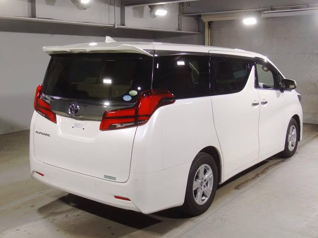 TOYOTA ALPHARD