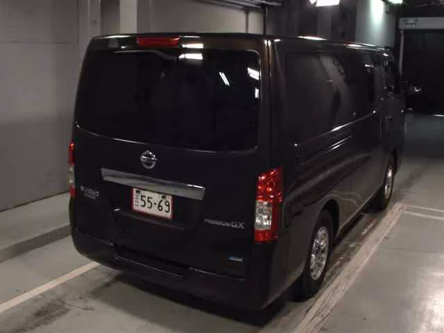 NISSAN NV350 CARAVAN